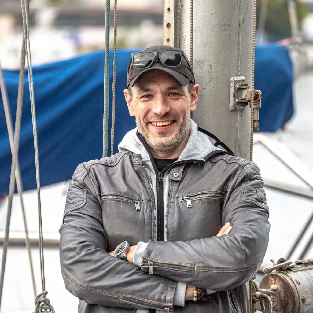 Kamil na jachcie